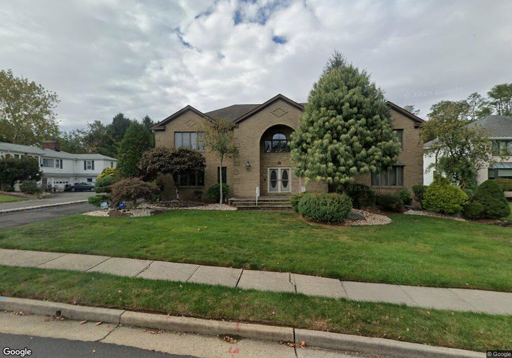 4 Louis Ct, Edison, NJ 08820 - photo 1