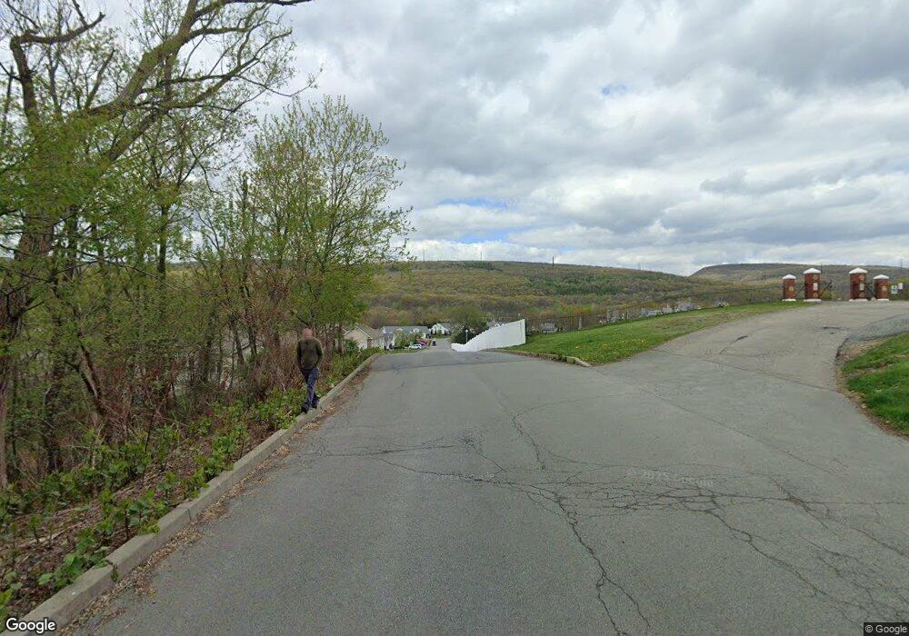 404 Pierce St, Archbald, PA 18403 - photo 1