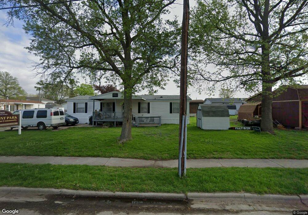 LOT #18 Update unit 1800 TREMONT, Lincoln, IL 62656 - photo 1