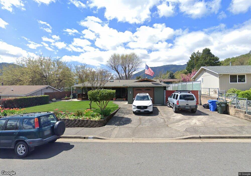 414 Nugget Dr, Rogue River, OR 97537 - photo 1