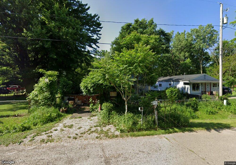 1429 N Cornell Ave, Flint, MI 48505 - photo 1