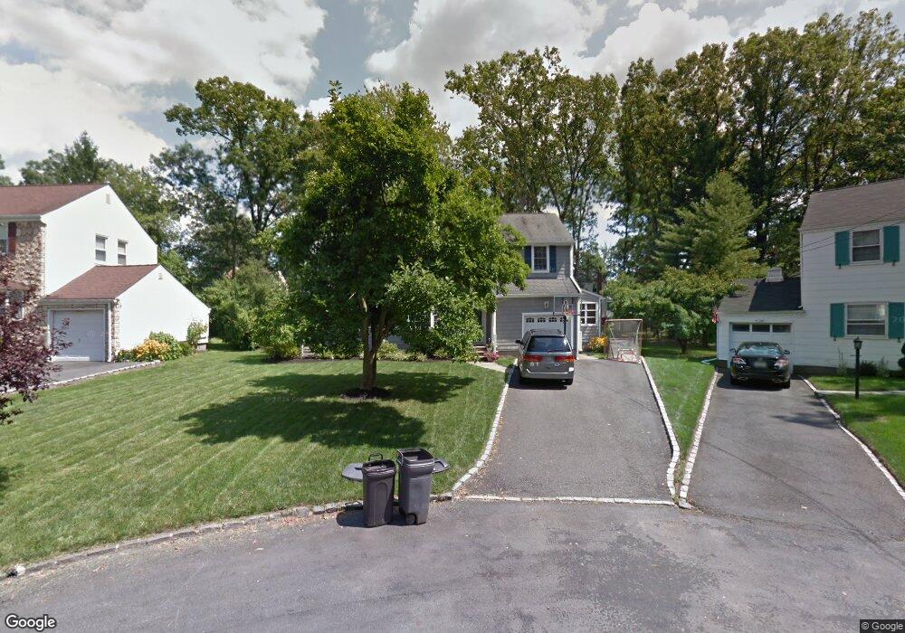 4 Wellington Rd, Livingston, NJ 07039 - photo 1