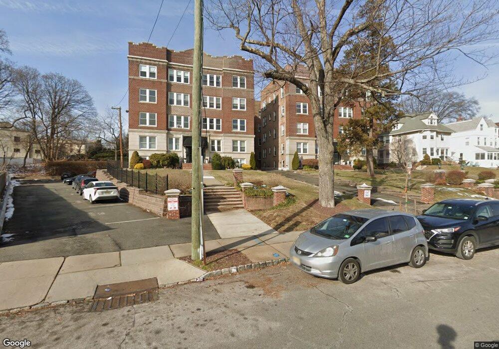 14 Forest St unit 104, Montclair, NJ 07042 - photo 1