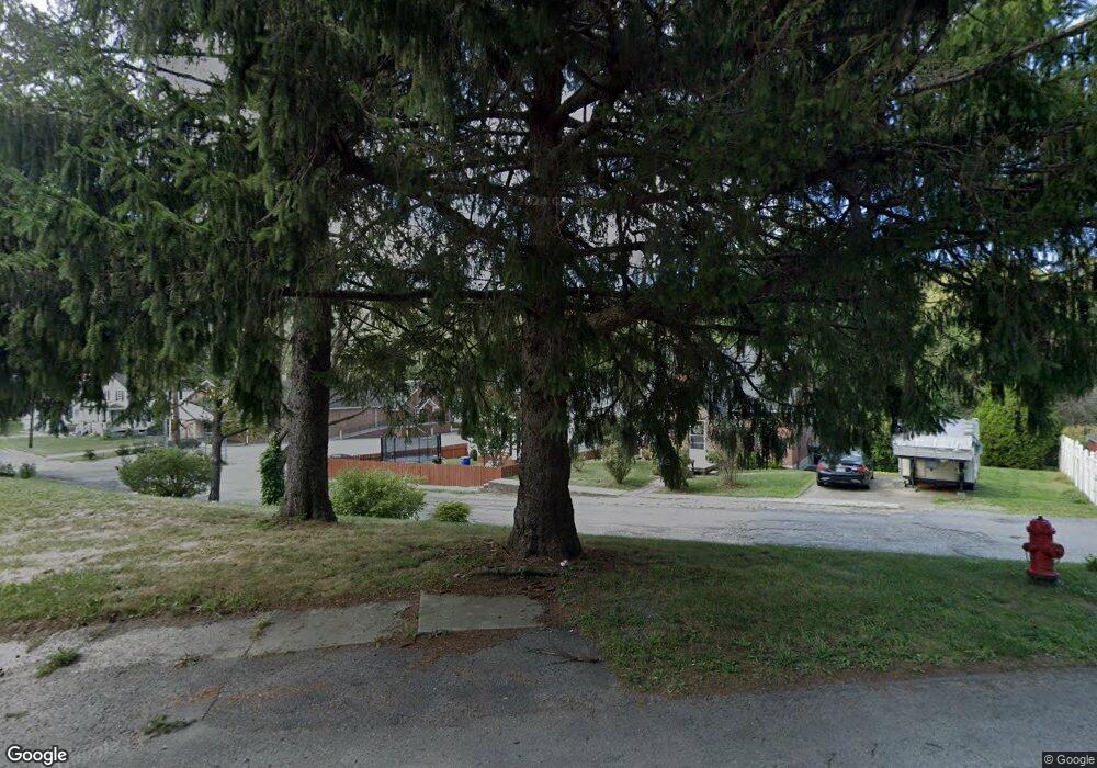 266 S Green St, Berkeley Springs, WV 25411 - photo 1