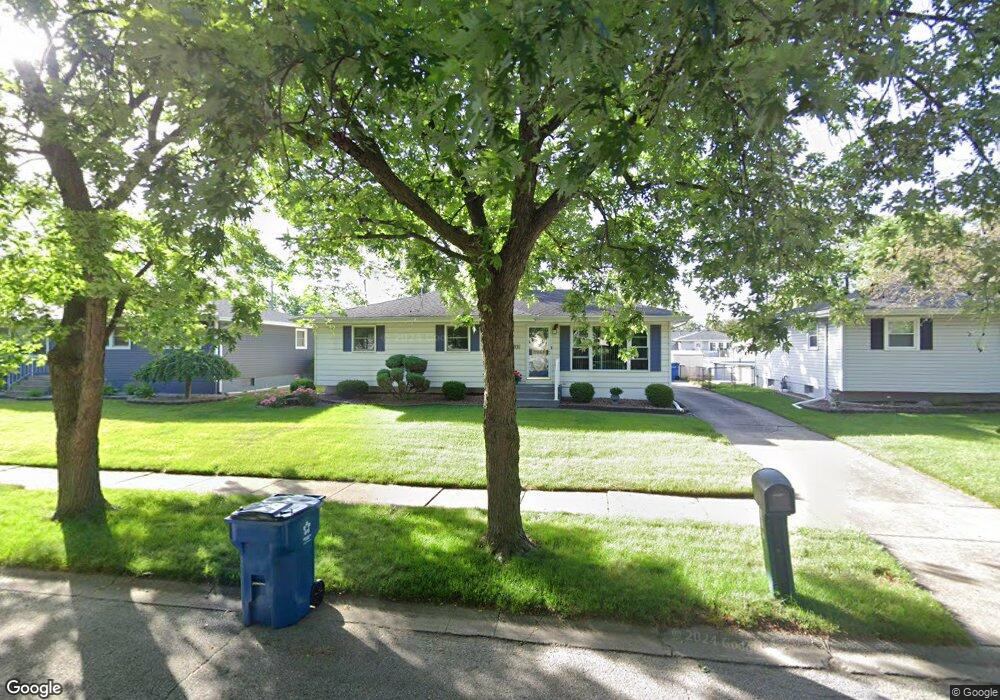 811 Tyler Ave, Dyer, IN 46311 - photo 1