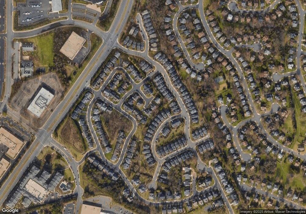 13820 Rembrandt Way, Chantilly, VA 20151 - photo 1