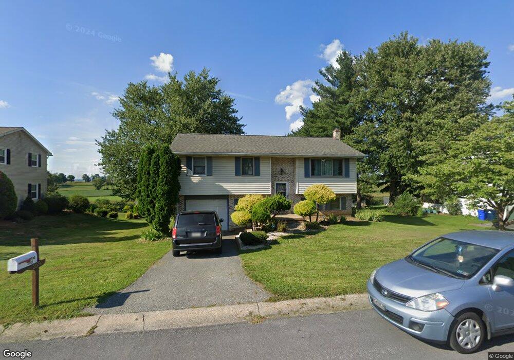 255 Orchard View Dr, Leola, PA 17540 - photo 1