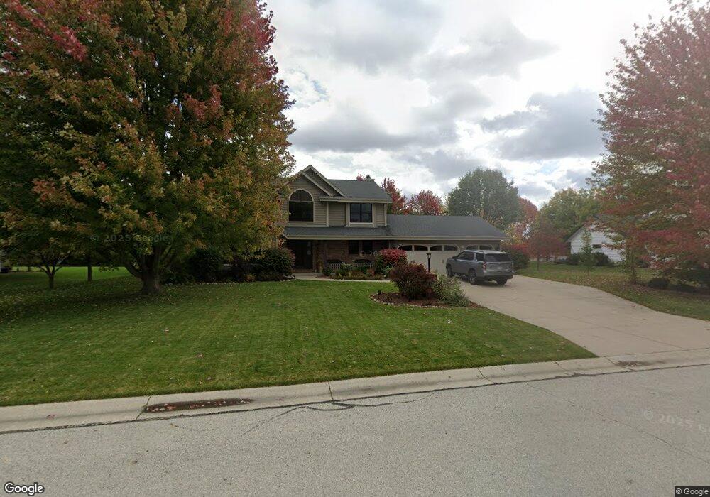 W148N7116 Terriwood Dr, Menomonee Falls, WI 53051 - photo 1