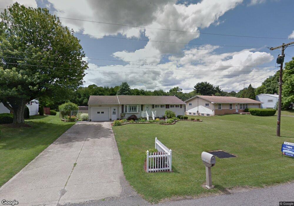 1478 Resthaven Dr, Mansfield, OH 44903 - photo 1