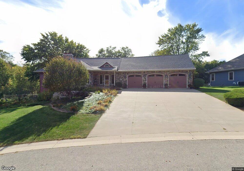 N225 Whitetail Ridge Ct, Appleton, WI 54915 - photo 1