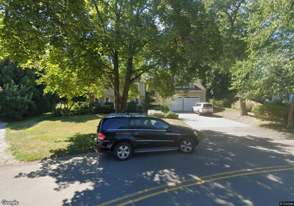 8 Winthrop Rd, Hingham, MA 02043 - photo 1