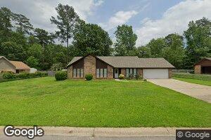 22 Katherine St, Laurel, MS 39440