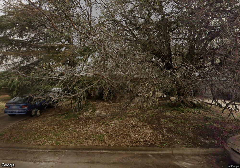 5501 Wedgwood Dr, Fort Worth, TX 76133 - photo 1