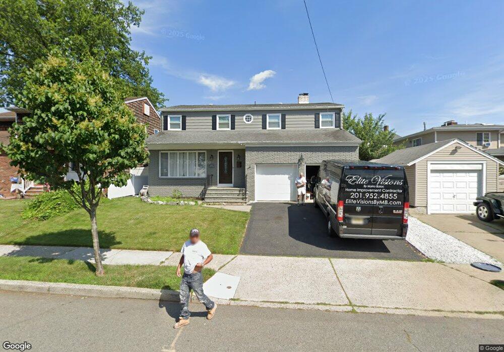 609 3rd St, Carlstadt, NJ 07072 - photo 1