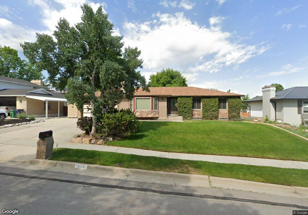 8314 Stonewood Dr, Sandy, UT 84093 - photo 1