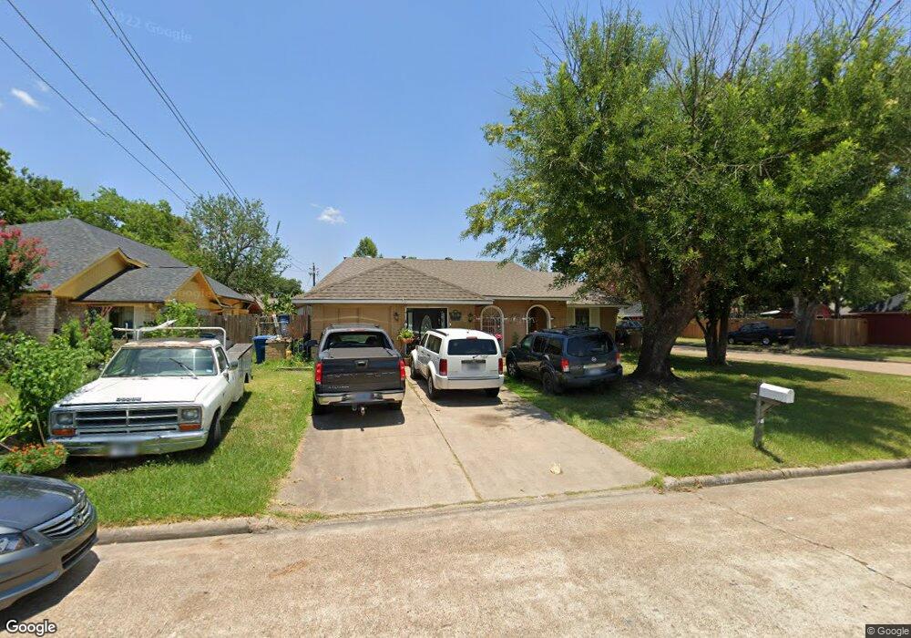 2102 Bunzel St, Houston, TX 77088 - photo 1