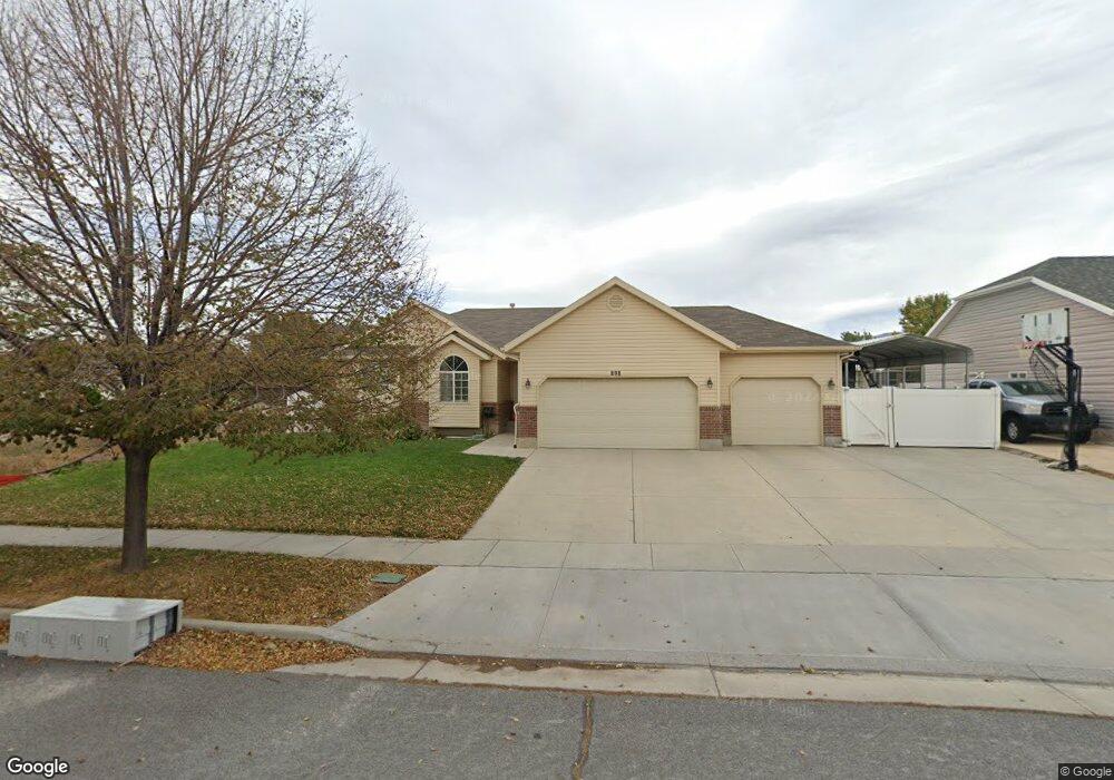 898 W 2225 S, Woods Cross, UT 84087 - photo 1