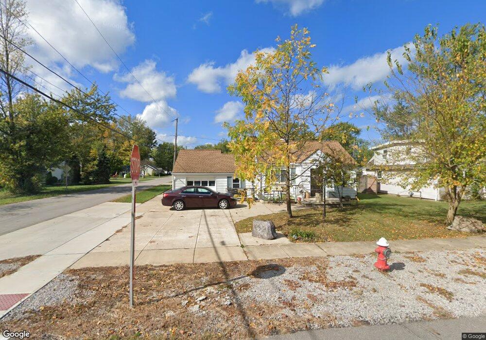 692 Alameda Ave, Sheffield Lake, OH 44054 - photo 1