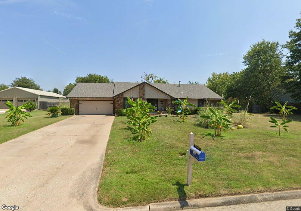 7701 S Hawthorne Ave, Broken Arrow, OK 74014 - photo 1