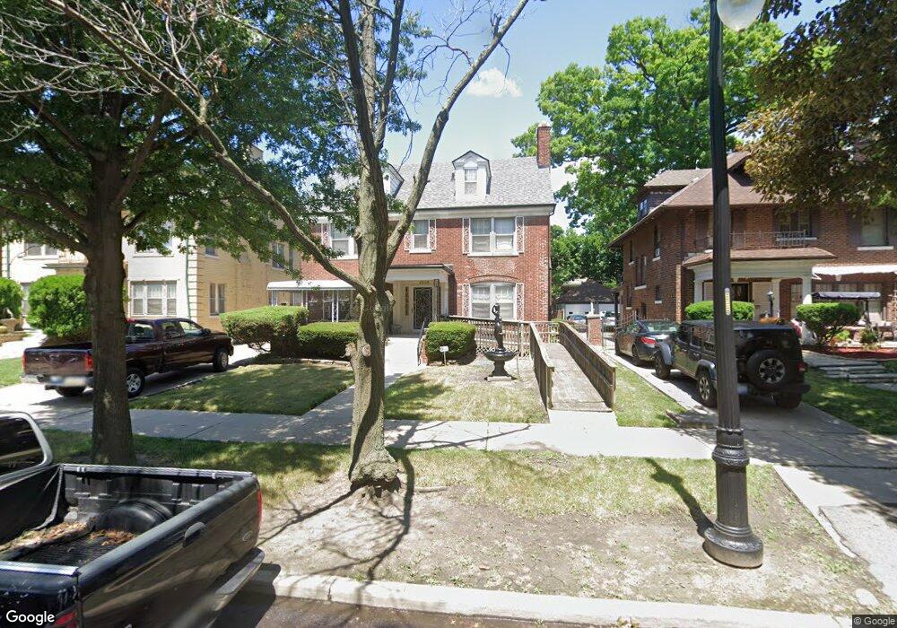 2038 Longfellow St, Detroit, MI 48206 - photo 1