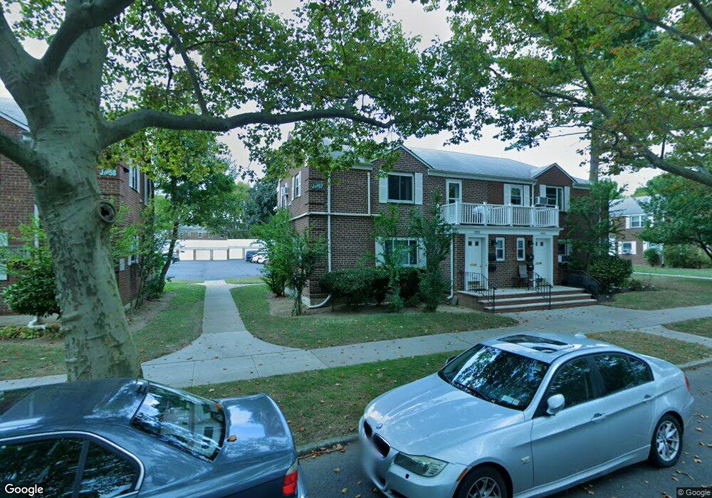 25449 75th Ave unit G-1, Glen Oaks, NY 11004 - photo 1