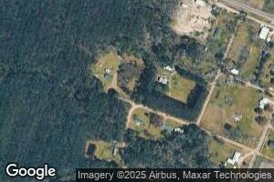 268 W Pecan St, Surrency, GA 31563