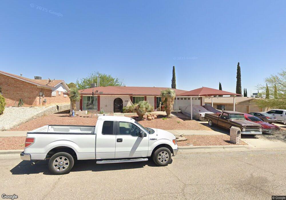 1452 Pintoresco Dr, El Paso, TX 79935 - photo 1