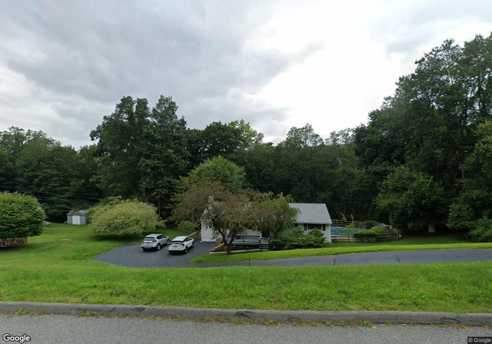 58 Lakeview Rd, Carmel, NY 10512 - photo 1