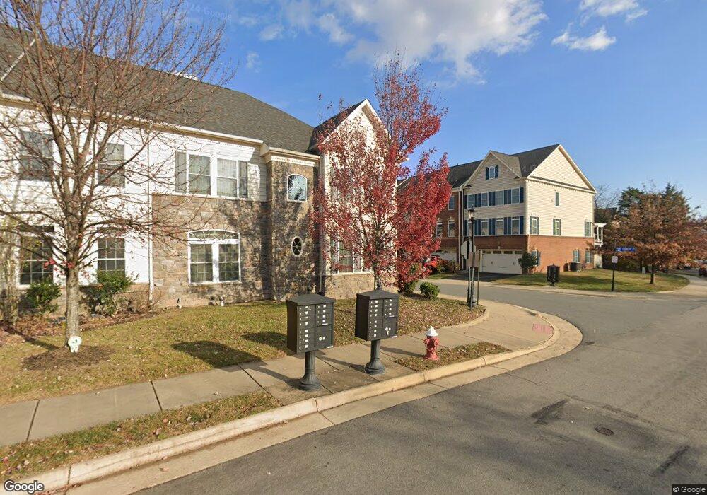 42595 Offenham Terrace, Chantilly, VA 20152 - photo 1