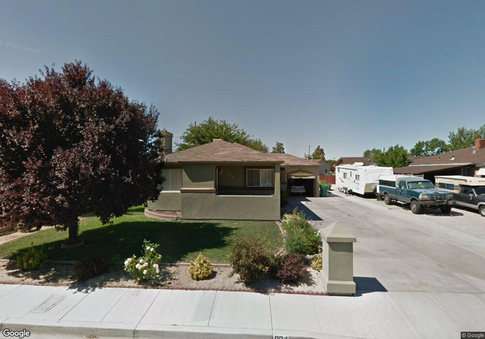 824 G St, Sparks, NV 89431 - photo 1