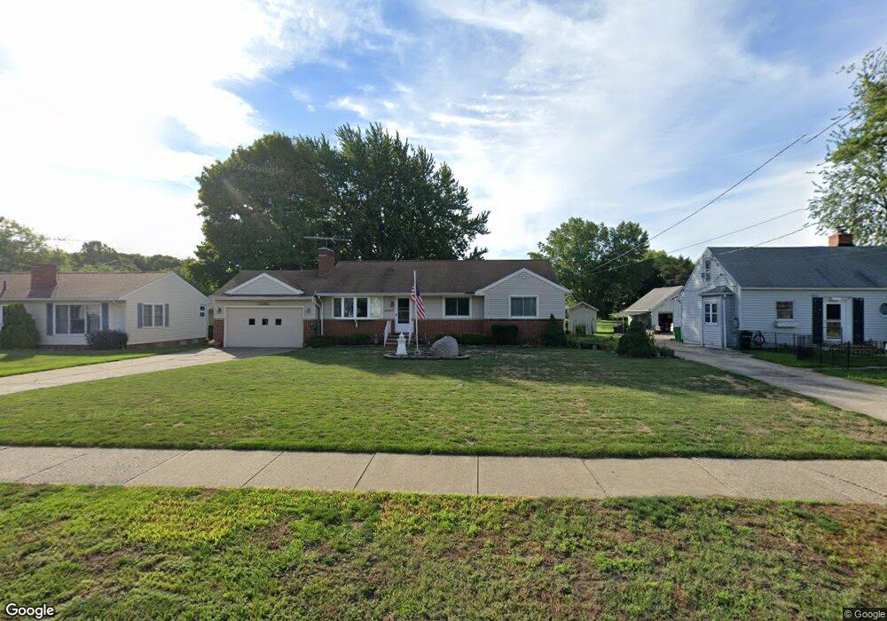 28950 Ridge Rd, Wickliffe, OH 44092 - photo 1