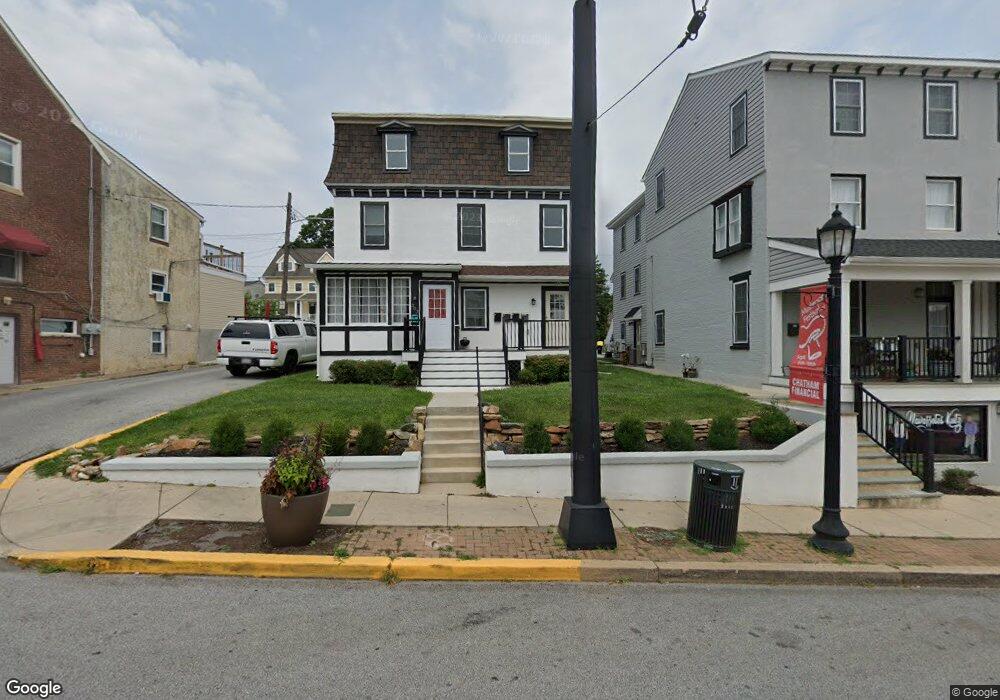 303 State St unit 2, Kennett Square, PA 19348 - photo 1