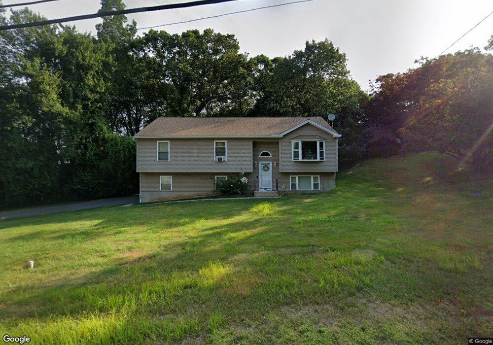 137 Prospect Rd, Waterbury, CT 06706 - photo 1