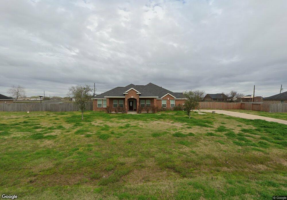 11202 Emily Ruth Dr, Needville, TX 77461 - photo 1