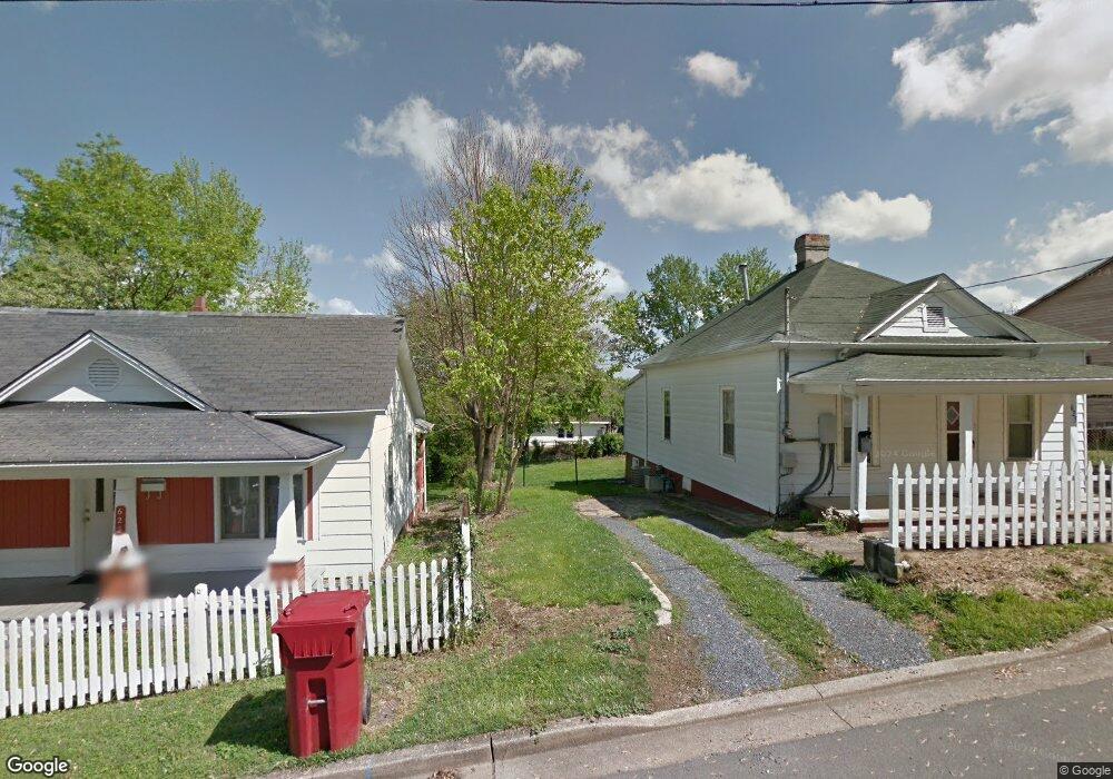 626 E Maple St, Johnson City, TN 37601 - photo 1