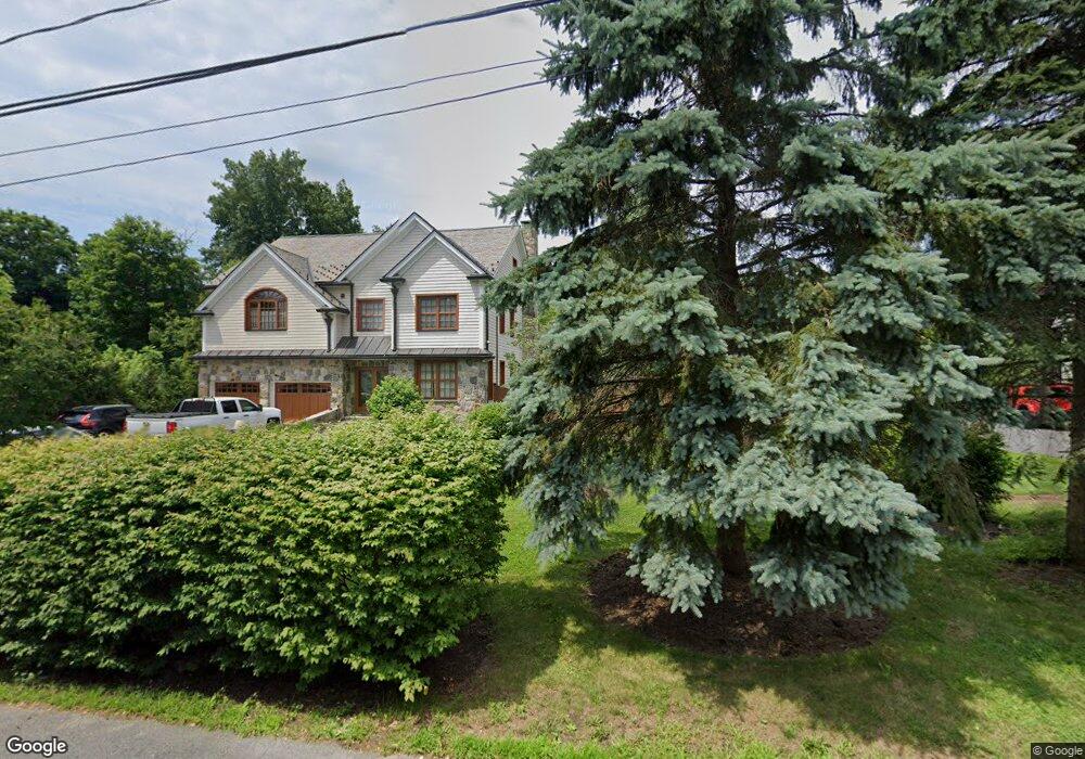 12 Sunnyview Dr, Redding, CT 06896 - photo 1