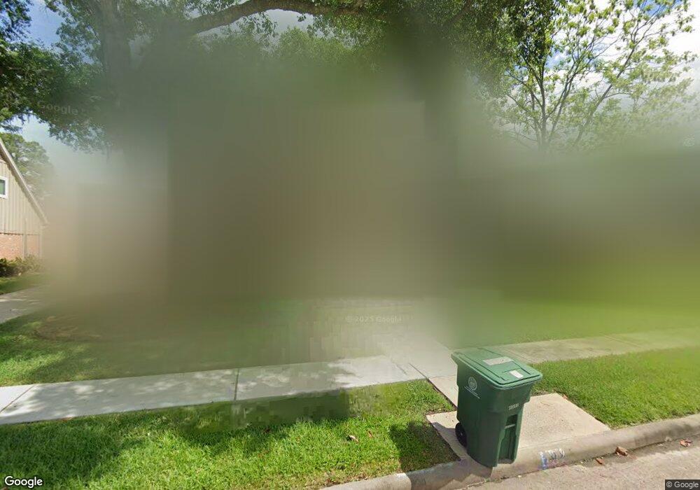 1010 Curtin St, Houston, TX 77018 - photo 1