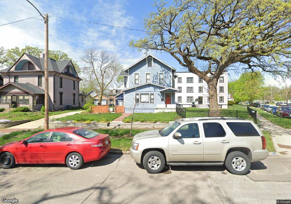 1074 26th St, Des Moines, IA 50311 - photo 1