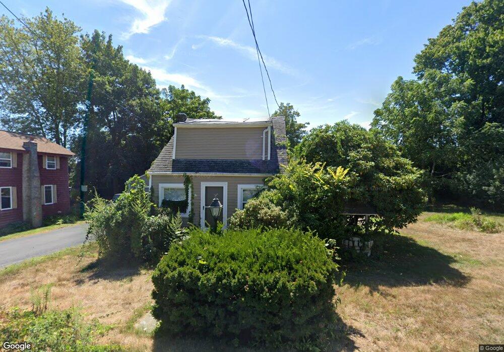 27 Edwards Ave, Wakefield, RI 02879 - photo 1
