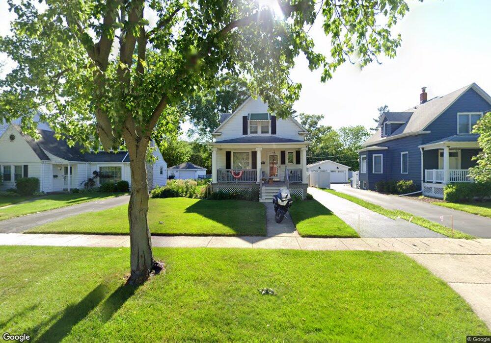 376 N Maple Ave, Elmhurst, IL 60126 - photo 1