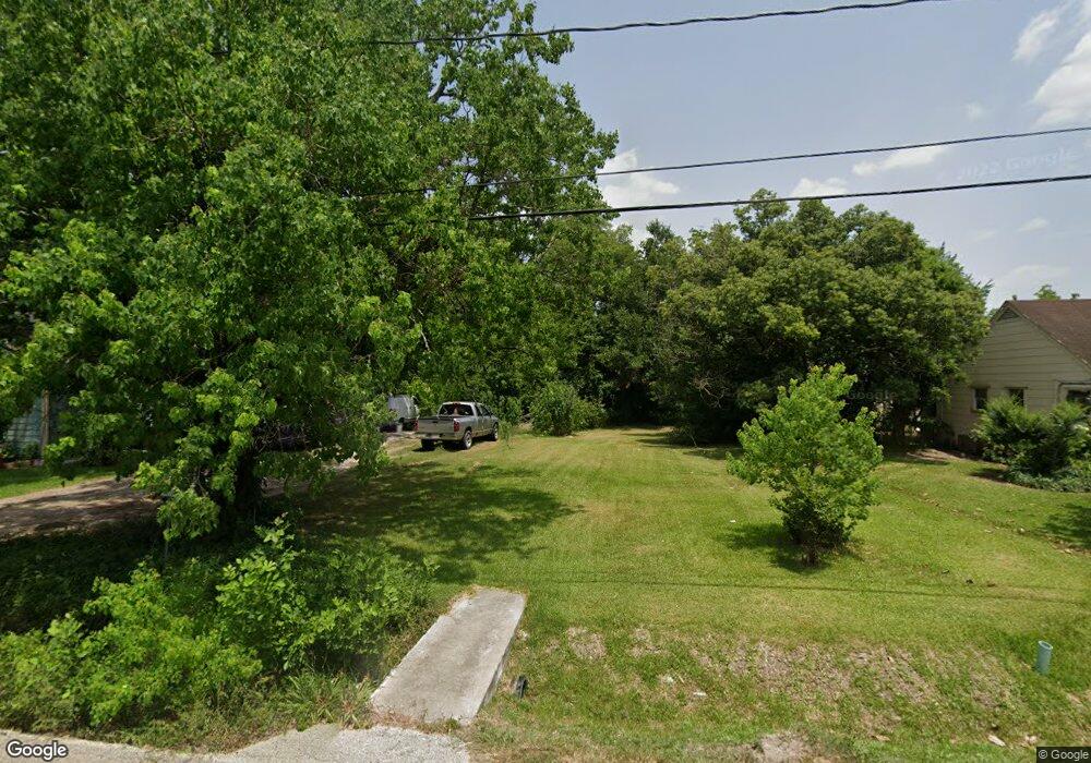7031 Foster St, Houston, TX 77021 - photo 1