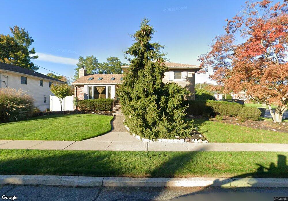 762 Howard Ct E, Oradell, NJ 07649 - photo 1