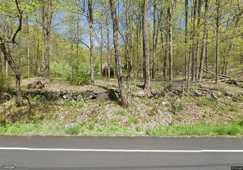 332 Mount Airy Rd W, Croton Hudson, NY 10520 - photo 1