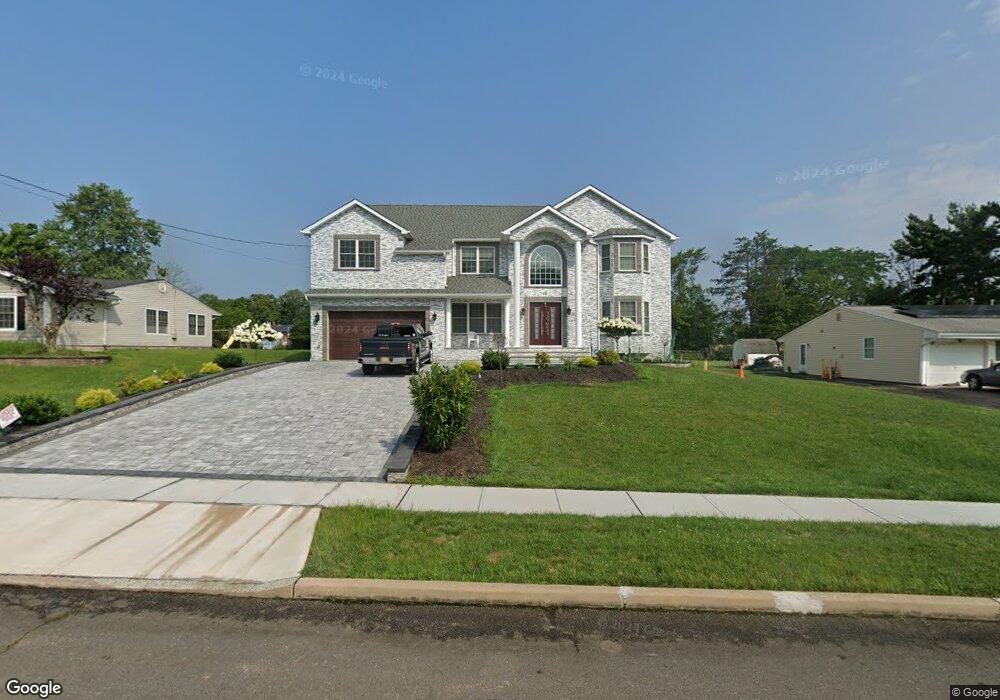 19 Newman Rd, Kendall Park, NJ 08824 - photo 1