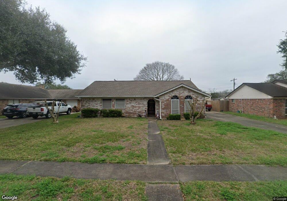 609 Briarwilde Ct, Alvin, TX 77511 - photo 1