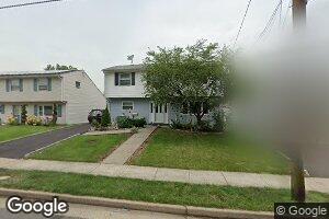 85 Division St, Port Reading, NJ 07064