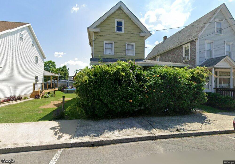 135 S 4th St, Lehighton, PA 18235 - photo 1