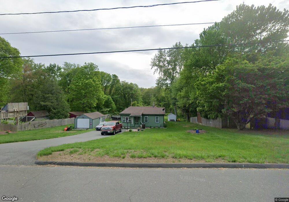 296 Hillcrest Ave, West Springfield, MA 01089 - photo 1