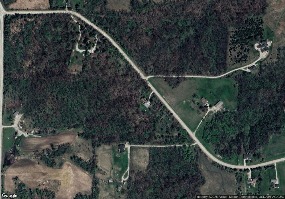 4094 Quail Ridge Rd, Center Point, IA 52213 - photo 1