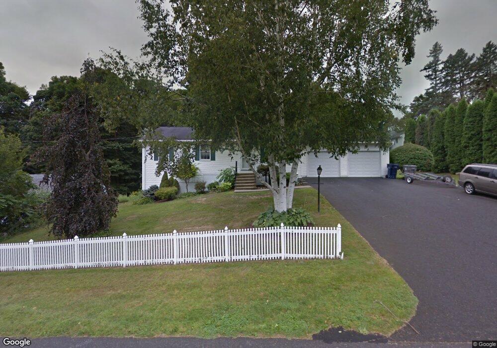 85 Edgewood Ave, Watertown, CT 06795 - photo 1